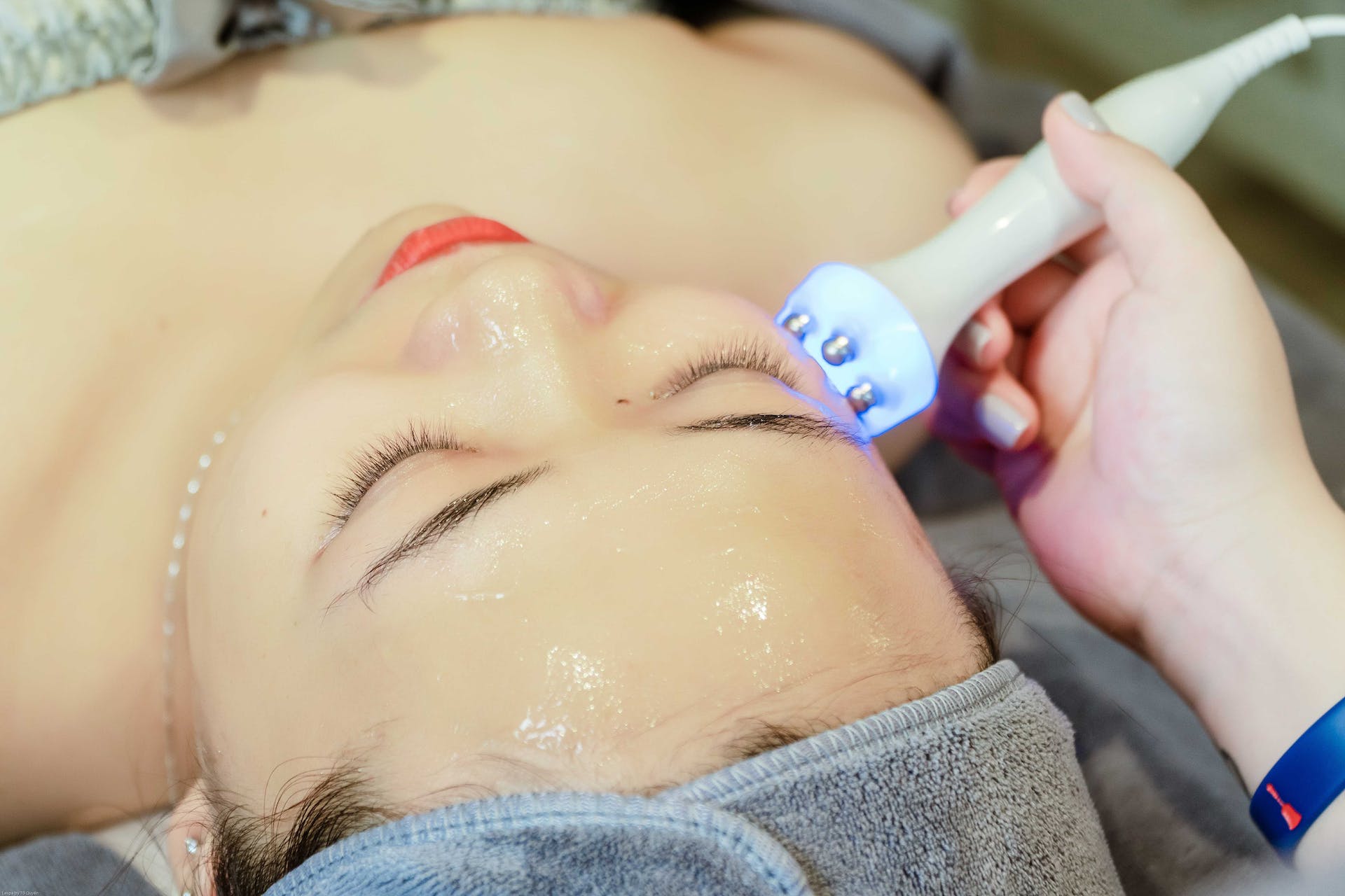 Close-up of Woman Having Ultrasonic Skin Treatment in Salon 